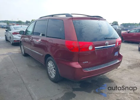 2010 Toyota Sienna Xle/Xle Limited z USA, uszkodzony, nr VIN 5TDYK4CC9AS293387